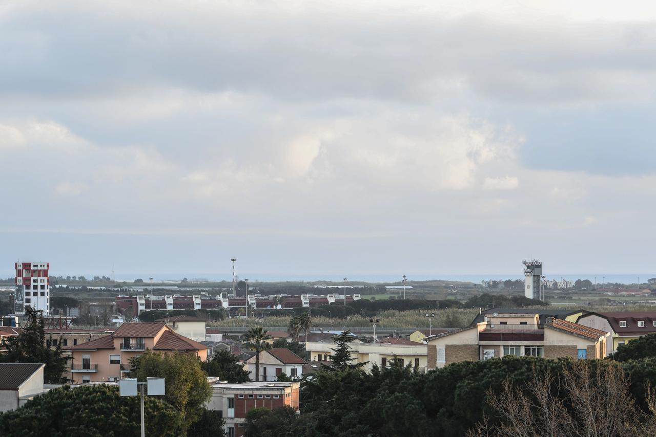 B&B Lamezia Airport Lamezia Terme Exteriör bild