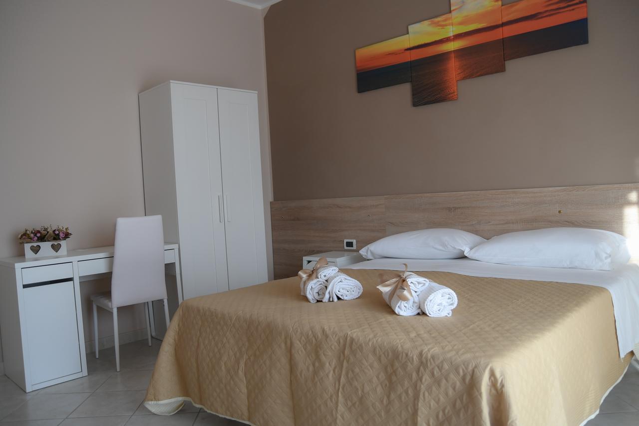 B&B Lamezia Airport Lamezia Terme Exteriör bild