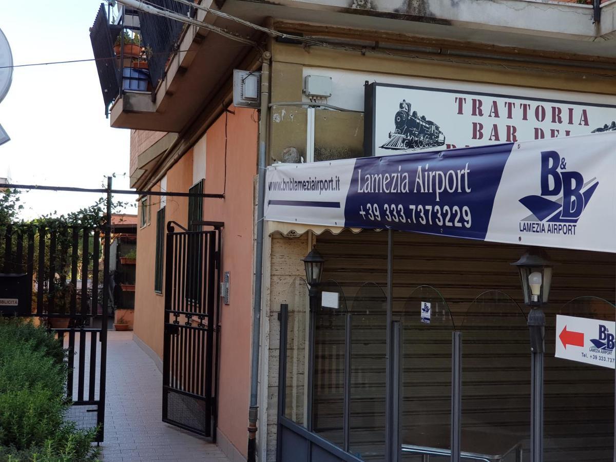 B&B Lamezia Airport Lamezia Terme Exteriör bild
