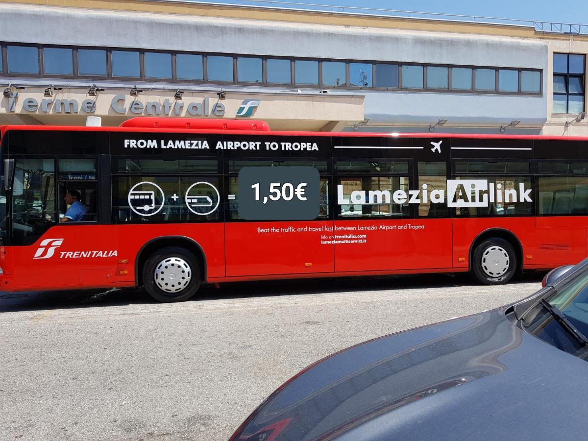 B&B Lamezia Airport Lamezia Terme Exteriör bild
